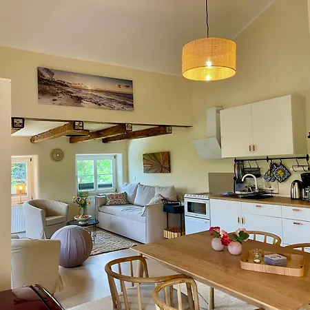 Daire Hof Sonnenmeer - Ostsee - Nachhaltig - Oekologisch & Wunderschoen Prasdorf